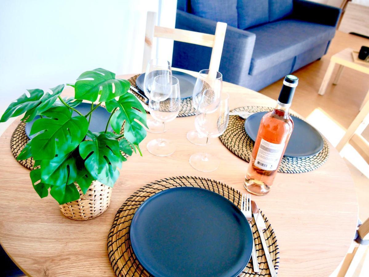 Le Petit Soleil De Corbeil Apartment Luaran gambar