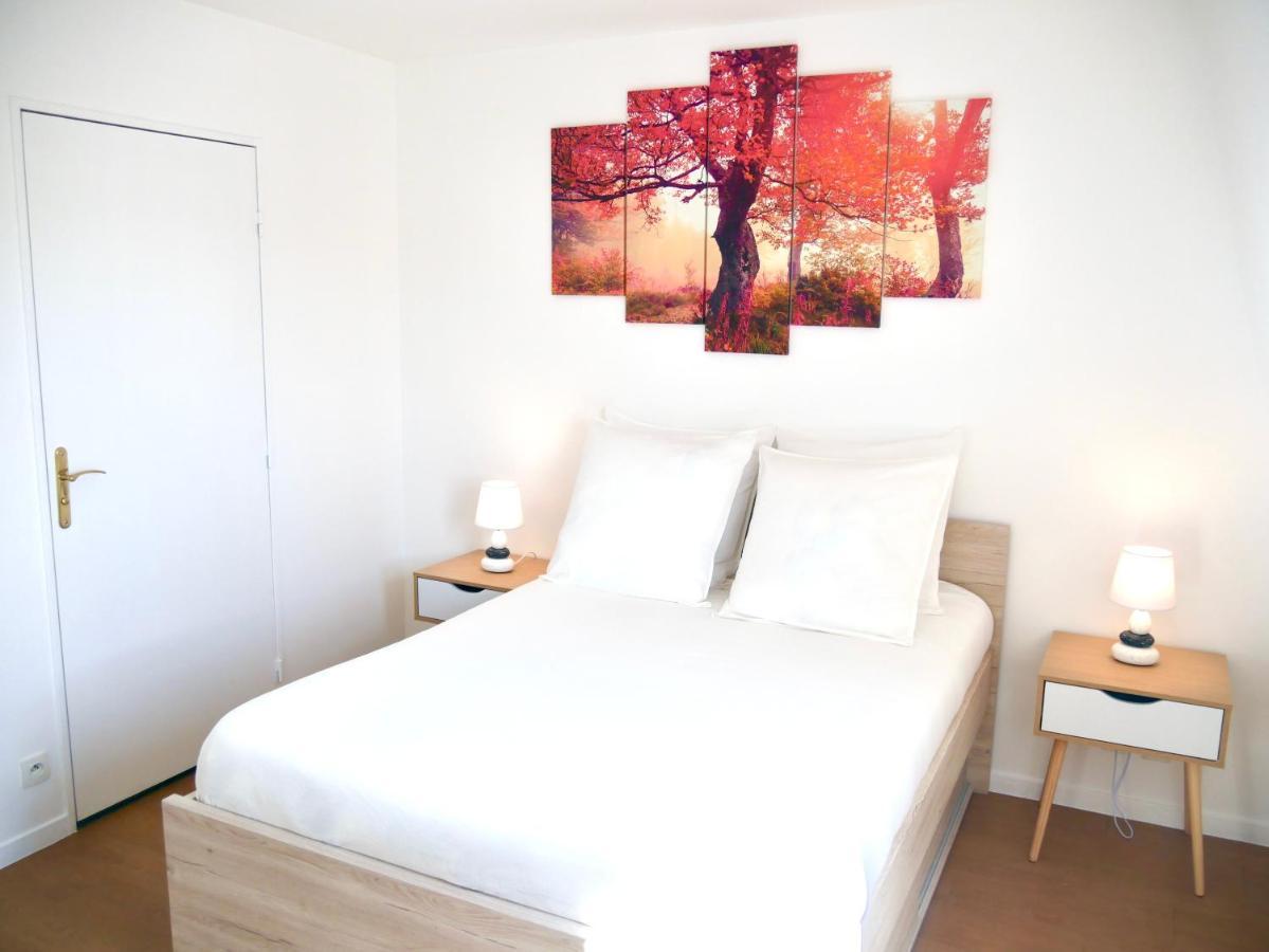 Le Petit Soleil De Corbeil Apartment Luaran gambar